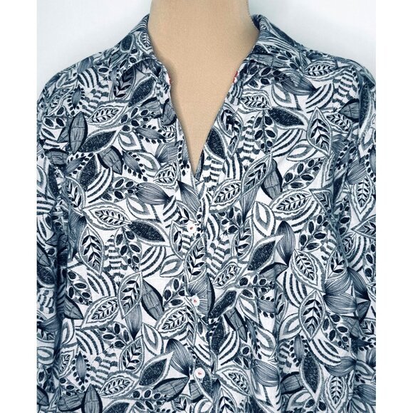 Foxcroft Faith Layered Leaves Button-Up Blouse Top 18W Black White Wrinkle-Free - Picture 3 of 14